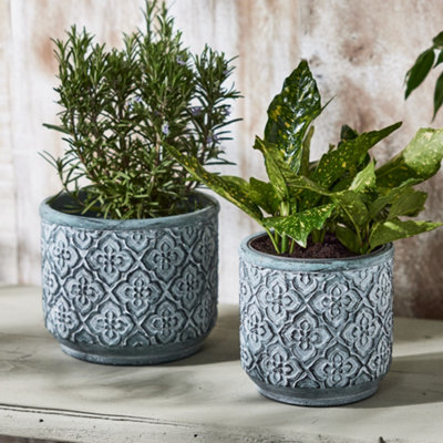 Set of 2 Vintage Embossed Trellis Design Small & Large Flower Planter Indoor Outdoor Plant Pot (H) 16cm, (Dia)19cm