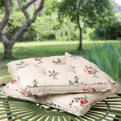 Outdoor Seat pads Home furnishings B Q