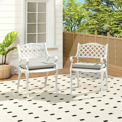 Set of 2 White Retro Curved Seat Cast Aluminum Garden Chairs Patio Dining Armchair Set with