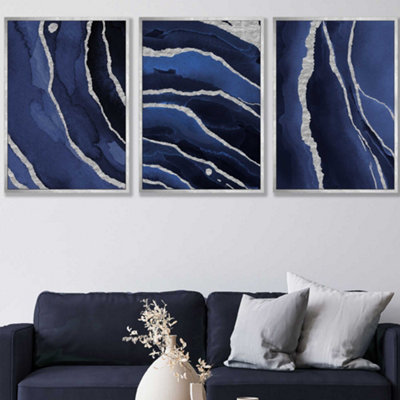 Art for deals navy blue walls