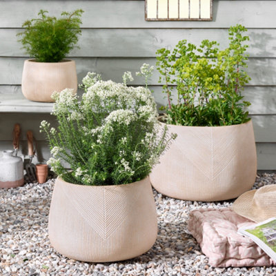 Set of 3 Beige Symmetry Stripe Beige Fibre Clay Indoor Outdoor Flower Plant  Pot Houseplant Garden