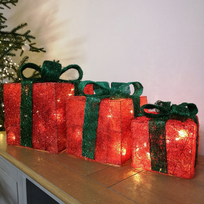 Set of 3 LED Battery Powered Light Up Christmas Present Boxes in Red ...
