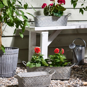 Set of 3 Quatrefoil Summer Style Indoor Outdoor Flower Garden Planters