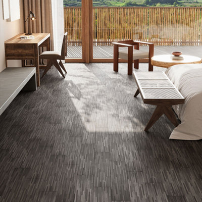 Set of 36 Grey Wood Grain Effect Self Adhesive Plank PVC Flooring Waterproof Covering 5m²