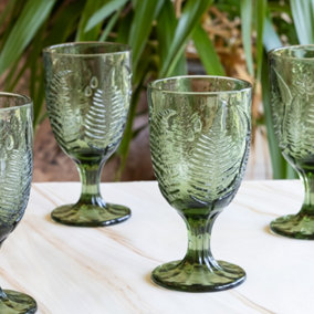 Set of 4 Green Leaf Embossed Christmas Drinking Wine Glass Goblets