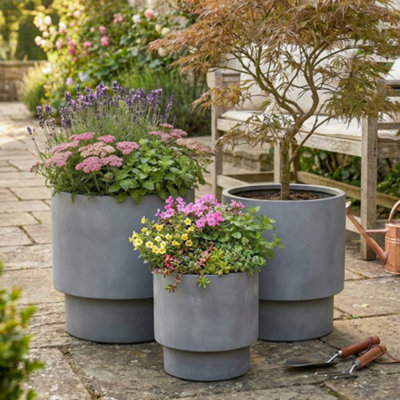 Grey Washed Plant Pot - Fibre Clay, Patt Indoor Outdoor Planters