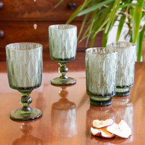 Set of 4 Vintage Green Embossed Wine Glass Goblets & Trailing Leaf Drinking Tall Tumbler Glasses