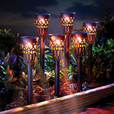 Set of 6 Cut-out Solar Lights - Table Lamp/Stake or Hanging Light, No Cables, Geometric Pattern, Lights Automatically at Dusk