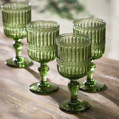 Set of 8 Merida Emerald Green Ribbed Beaded Wine Goblets 300ml ...