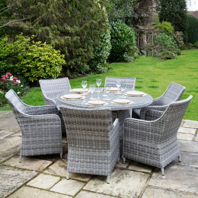 Laura James Wayfair Cube Garden Furniture Savannah Grey Black Oval