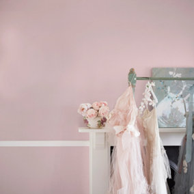 Shabby Chic By Rachel Ashwell Berry Velvet  2.5lt Multi-Surface Paint