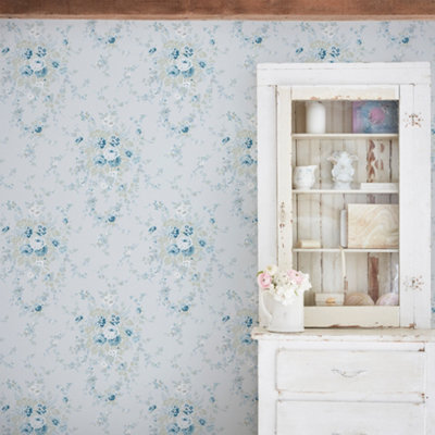 Shabby Chic by Rachel Ashwell Garden Floral Soft Blue Floral Wallpaper
