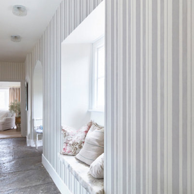 Shabby Chic by Rachel Ashwell Watercolour Stripe Grey Wallpaper