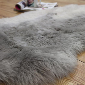 Sheepskin Silver Animal Modern Abstract Shaggy Hand Made Rug For Living Room Bedroom & Dining Room-120cm X 180cm (Quad)