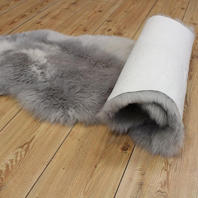 Sheepskin Silver Animal Modern Abstract Shaggy Hand Made Rug For Living Room Bedroom & Dining Room-60cm X 90cm (Single)
