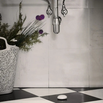 Shelly Flood WiFi-Operated Smart Flood Sensor