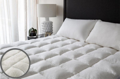 Sherpa Fleece Reversible Mattress Enhancer Topper King DIY at B&Q