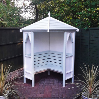 Shire Honeysuckle Corner Arbour - 5