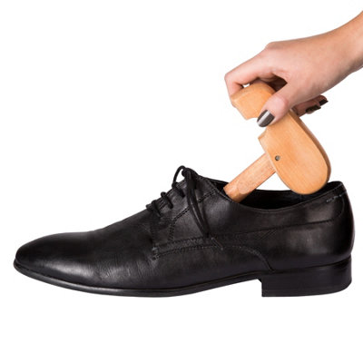 Shoe stretcher pair, professional - brown