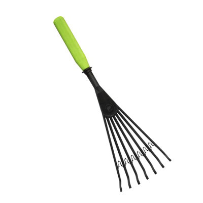 Short Plastic Rake / Pistachio