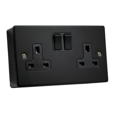 SHPELEC Matt Black Metal 2 Gang 13A Switched Socket and 25mm Surface Mount Pattress Box