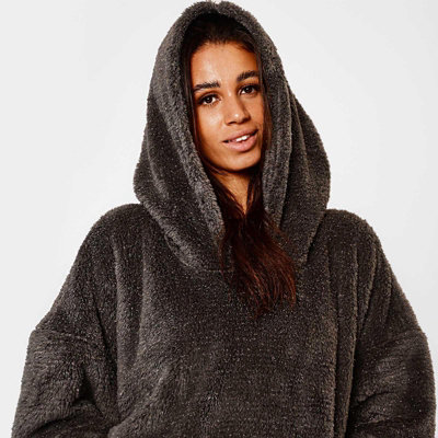 Women's Black Oversized Hoodie With Teddy Bear Graphic Print –