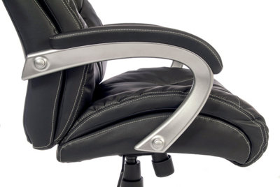 Siesta Executive Chair with deep cushioned upholstery, gas lift seat height adjustment and recline function
