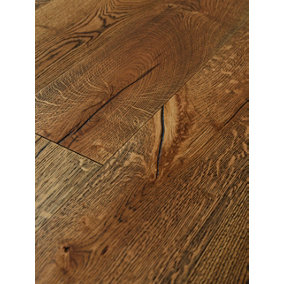 Signature Collection Highland Oak 14/3 x 190 x 1900 Rustic Grade Brushed, Black Grained, Sunken Filler and Oiled