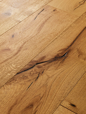 Signature Collection Highland Oak 14/3 x 190 x 1900 Rustic Grade Brushed,Sunken Filler and Oiled