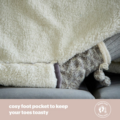 Silentnight Luxury Snugsie Heated Wearable Blanket