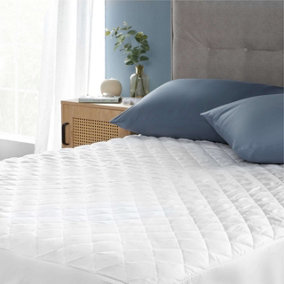 Silentnight Supersoft Quilted Waterproof Mattress Protector With Extra Deep Fitted Skirt, White, Double