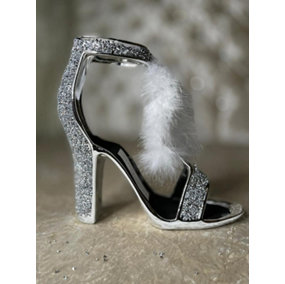 Silver Crushed Diamond White Feather Shoe Ornament