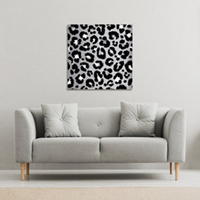 Silver Leopard Print (Canvas Print) / 114 x 114 x 4cm