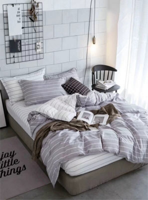 Silver Stripe Printed Duvet Set