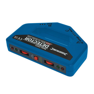 Silverline (288659) 3-in-1 Detector 1 x 9V (PP3)
