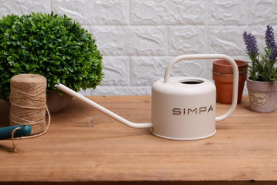 simpa 1.1L Matt Cream Watering Can with Long Easy Pour Spout