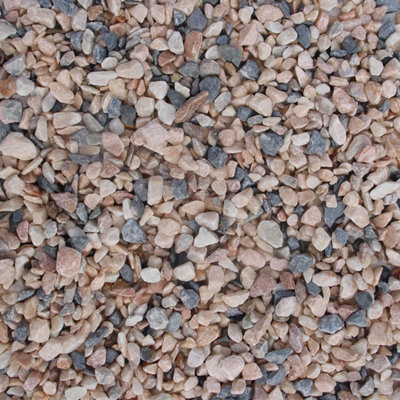 simpa 20mm English Rose Chippings Bag 20kg | DIY at B&Q