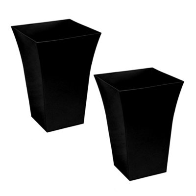 simpa 2PC Black Large Milano Plastic Planters.