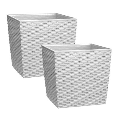 simpa 2PC White 10L Cubie Rattan Plastic Planters - 22cm (H) x 22cm (W) x 22cm (D)