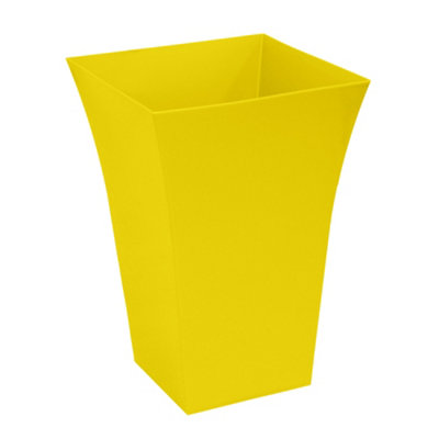simpa 2PC Yellow Large Milano Plastic Planters.