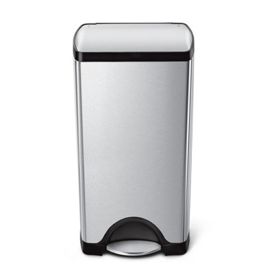 simplehuman 30L Rectangular Kitchen Pedal Bin, Strong Steel Pedal Silent Soft Close Lid, Fingerprint-Proof Brushed Stainless Steel