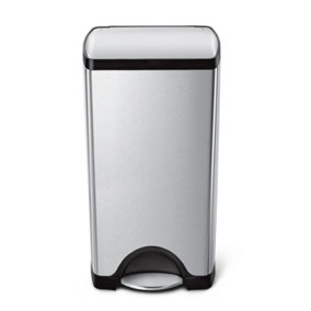 simplehuman 30L Rectangular Kitchen Pedal Bin, Strong Steel Pedal Silent Soft Close Lid, Fingerprint-Proof Brushed Stainless Steel