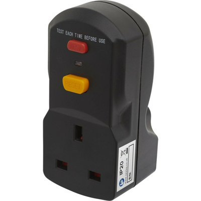 Single 230V Socket RCD Safety Adaptor - 2990W Max Load - Cut Out Protection