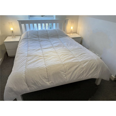 Single High Quality Hollowfibre Duvet - 10.5 Tog - 3