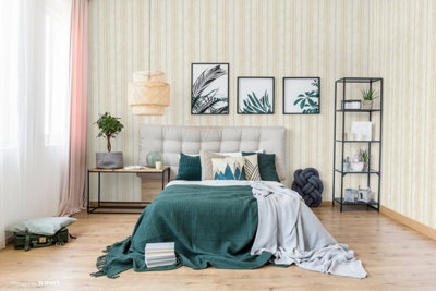 SK Filson Purple Stripe Wallpaper