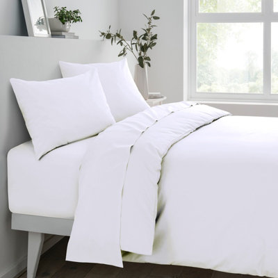 Sleepdown Fitted Sheet White Easy Care Polycotton Bed Linen Bedsheet Bedding Double