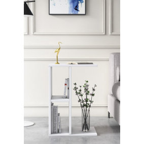 Slot C-Shaped Side Table with Storage Shelf, 40 x 30 x 59 cm 3 Tier Coffee Table Laptop Stand Bedside Table, White