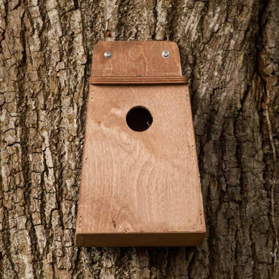 Small Bird Nest Box with 28mm Hole - Plywood - L17 x W16 x H26 cm
