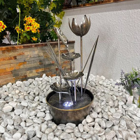 Small Flower Solar Powered Water Feature With Cover