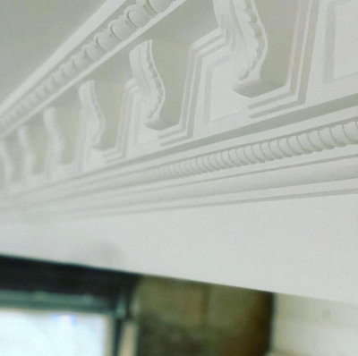 Small Victorian Ornate Plaster Coving 92mm x 100mm - 24m Pack - 4